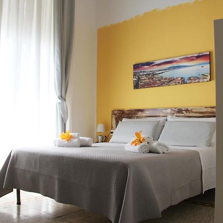 Le Guarattelle House Teresina Room Наполи Екстериор снимка