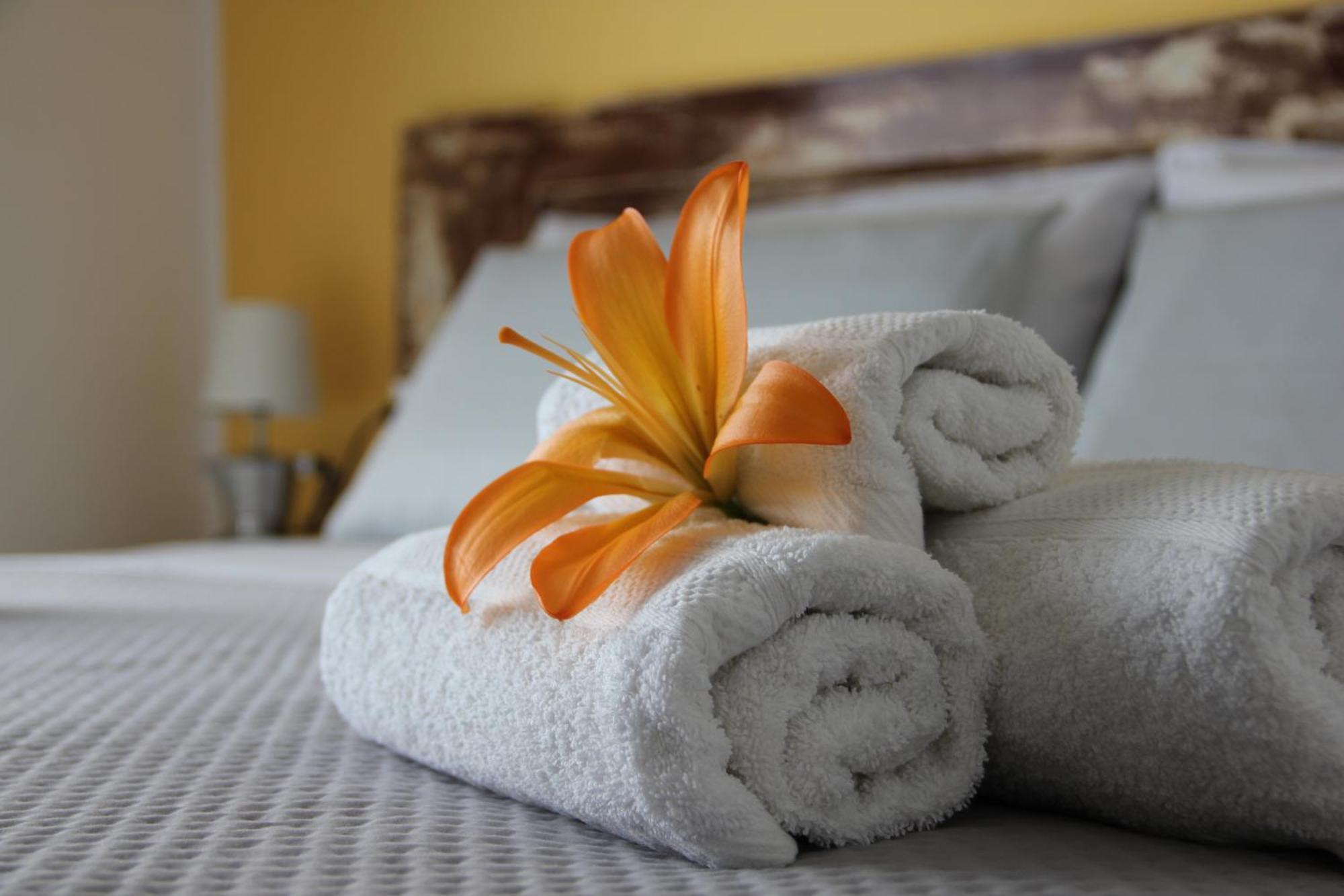 Le Guarattelle House Teresina Room Наполи Екстериор снимка