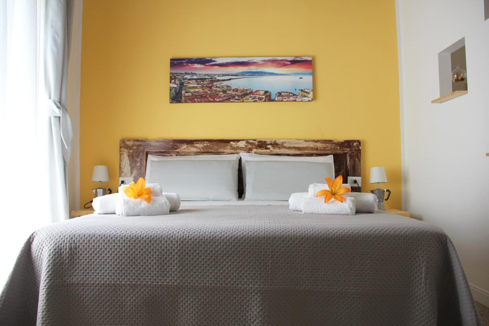 Le Guarattelle House Teresina Room Наполи Екстериор снимка